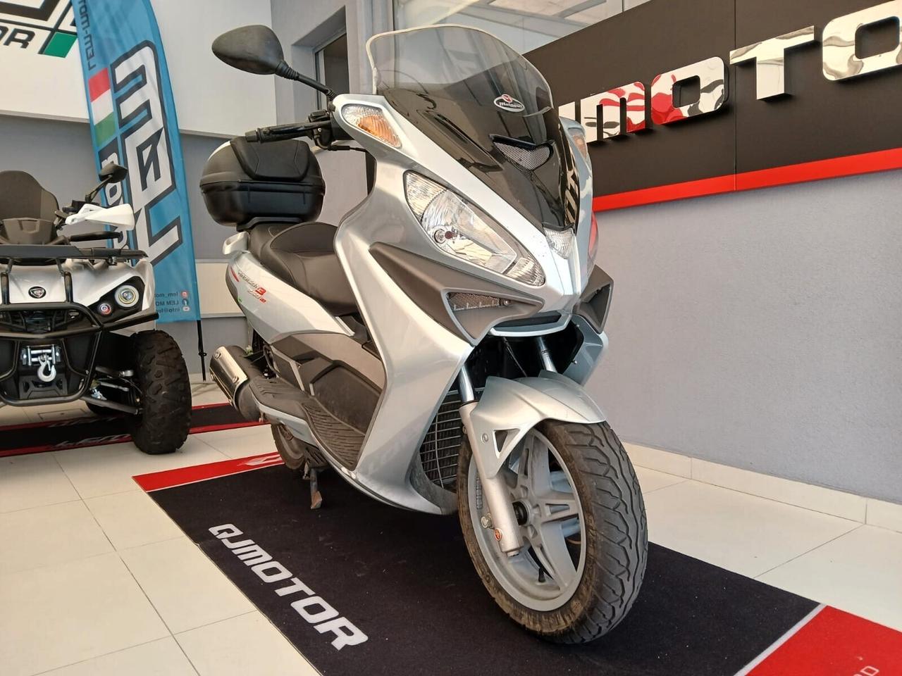 Malaguti Madison 3 250