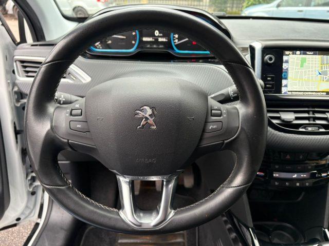 PEUGEOT 2008 BlueHDi 100 S&S Allure