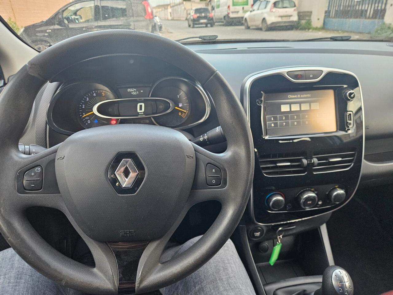 Renault Clio 1.5 dCi 8V 75CV 5 porte Costume National