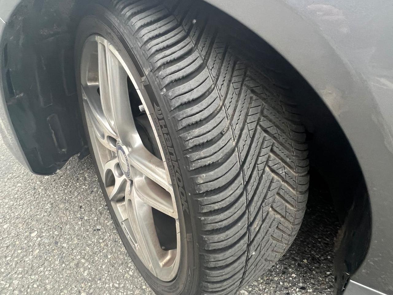 Mercedes-Benz CLA 200 Premium CLA 200 D #9329