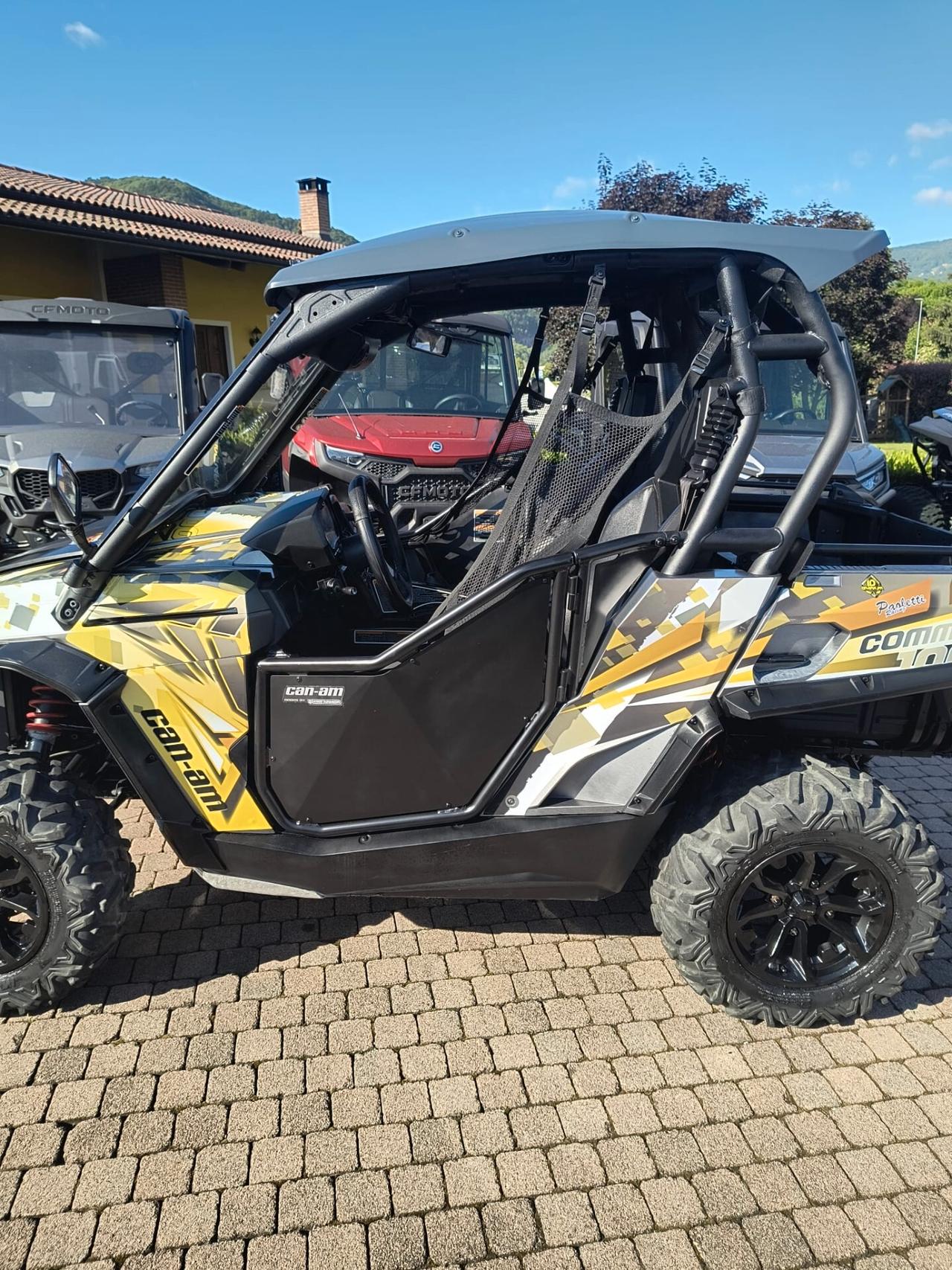 CAN AM 1000 COMMANDER BRP