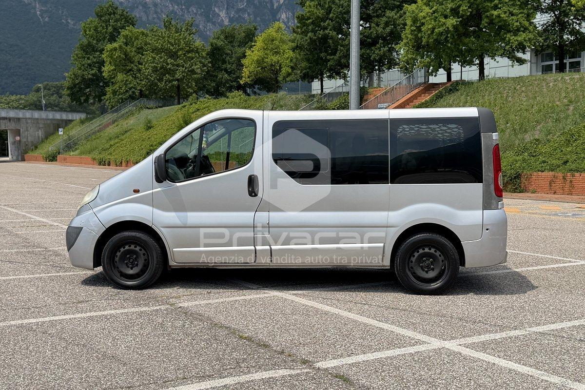 OPEL Vivaro 27 2.0 CDTI 120CV PC-TN Combi 9 posti