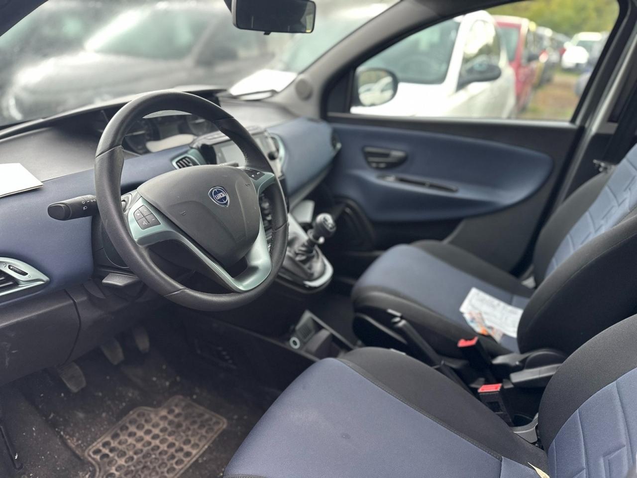 LANCIA Ypsilon III 2021 - Ypsilon 1.0 firefly hybrid Platino s&s 70cv