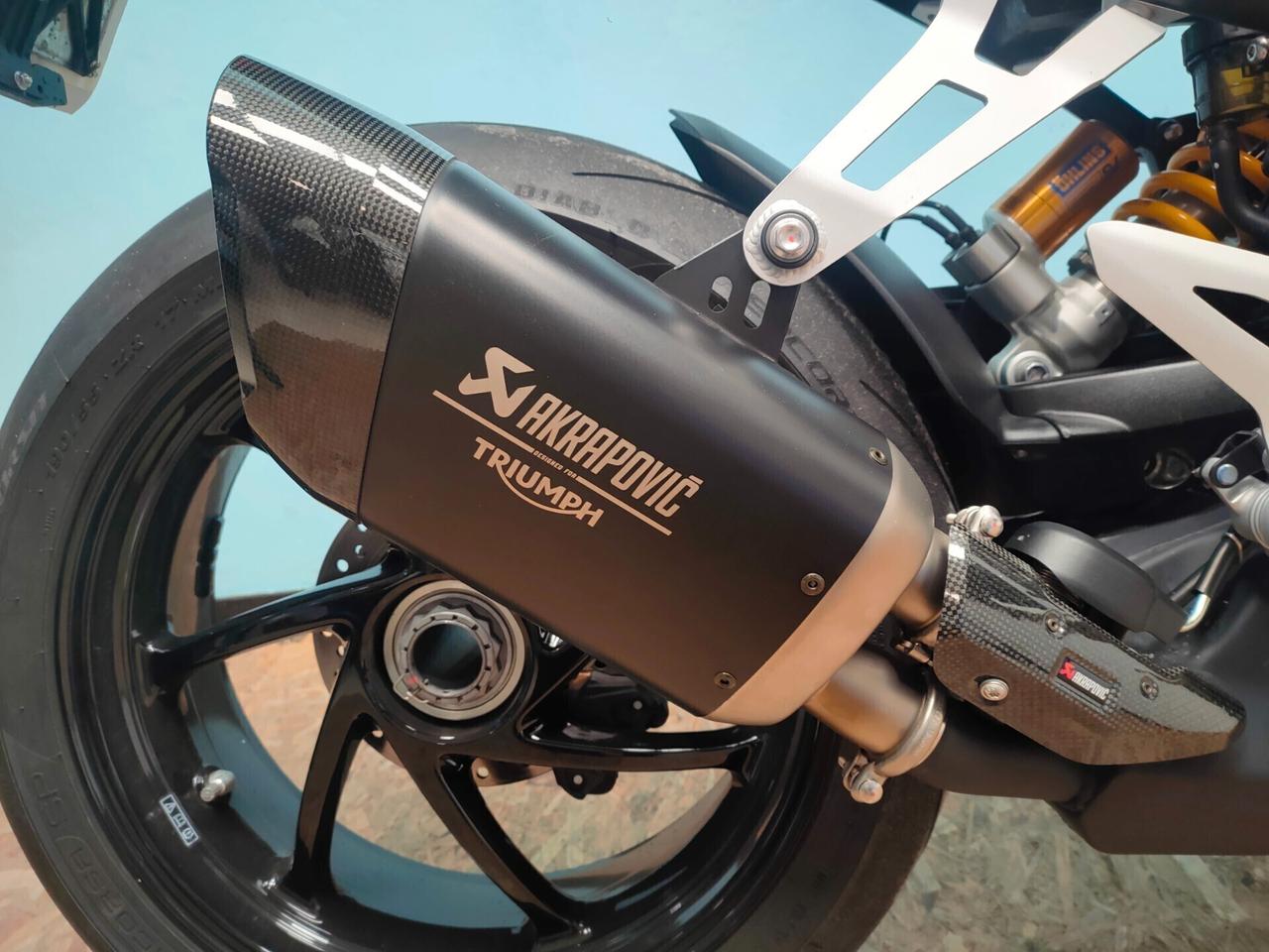 Triumph Speed Triple 1200 RS 4 anni di garanzia ufficiale