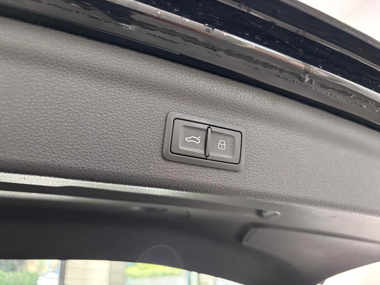 AUDI Q3 35TDI S-TRONIC S-LINE EDITION NAVI-MULTICOLOR