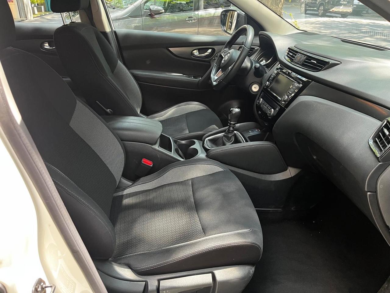 Nissan Qashqai 1.3 DIG-T 140 CV Tekna+