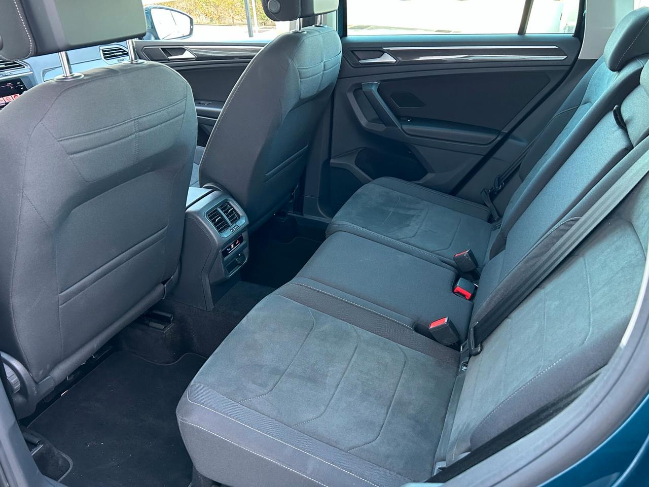 Volkswagen Tiguan 2.0 TDI 150 CV SCR DSG Elegance