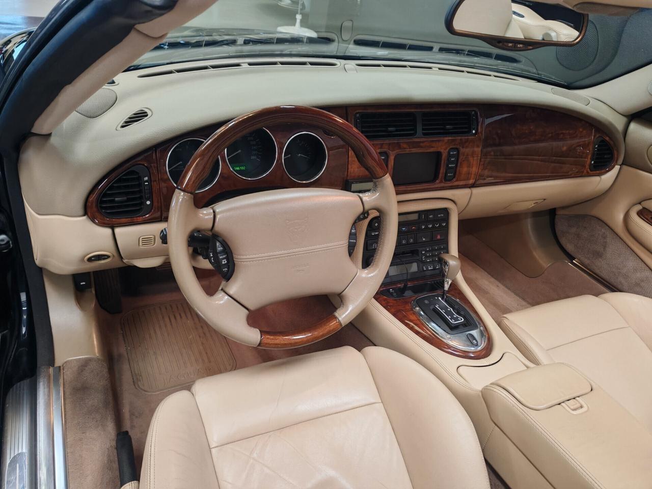 Jaguar XKR 4.2 Convertibile asi