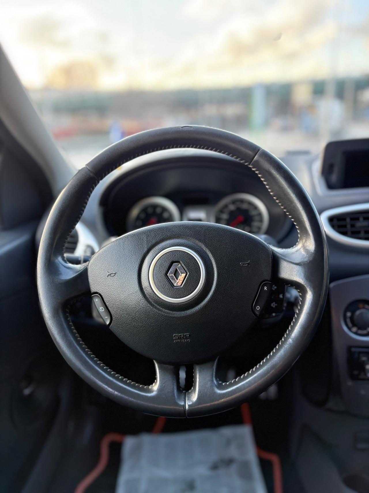 Renault Clio 1.2 benzina 5 porte Dynamique