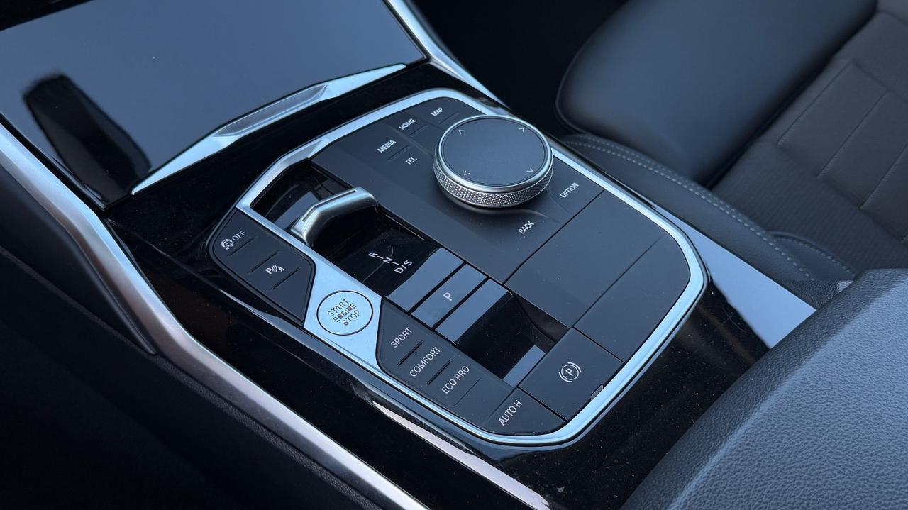BMW 318D 48V TOURING ADVANTAGE 2.0 150CV - FARI FULL LED, VIRTUAL COCKPIT