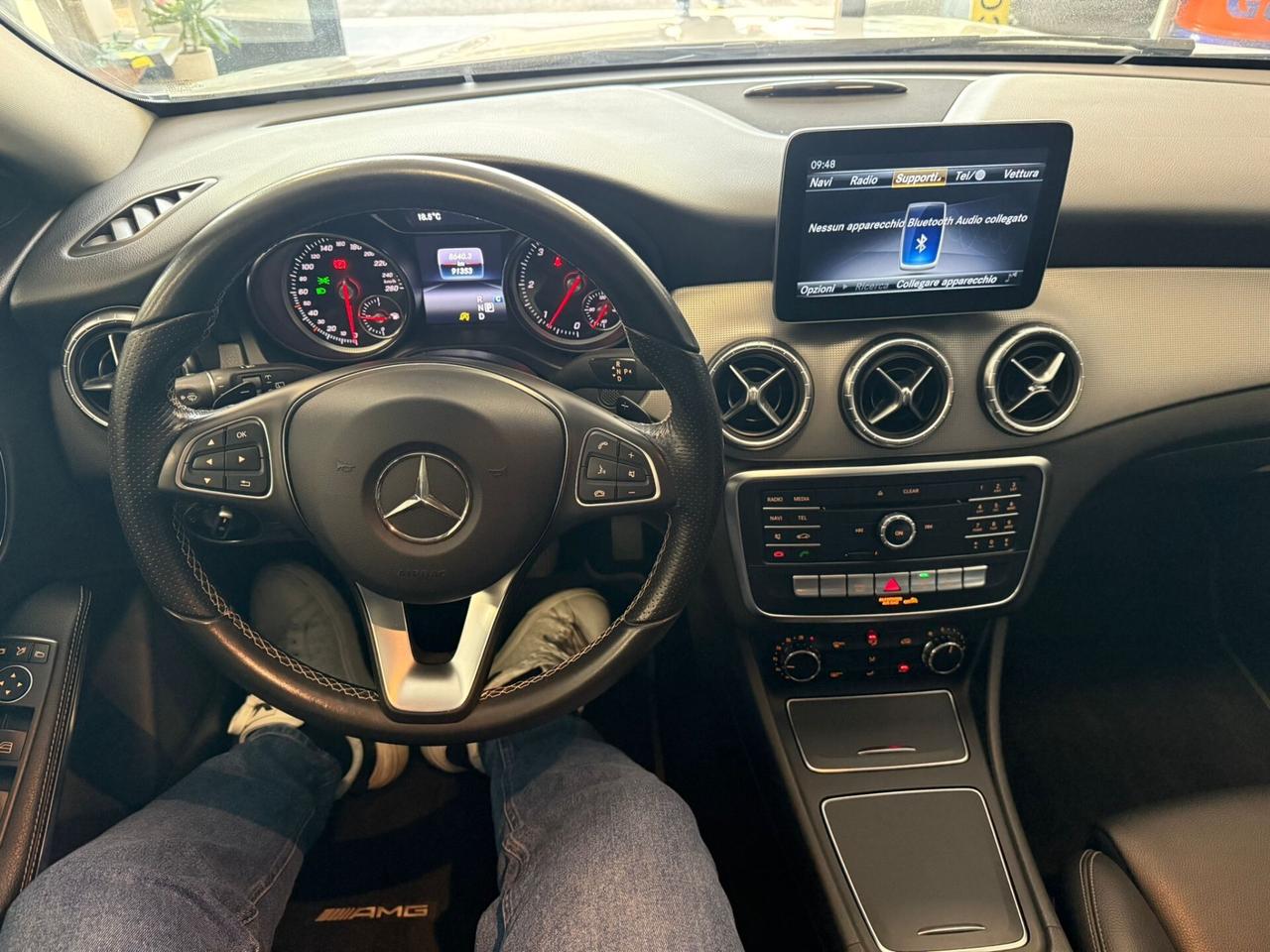Mercedes-benz CLA 200 d Automatic 4Matic Premium
