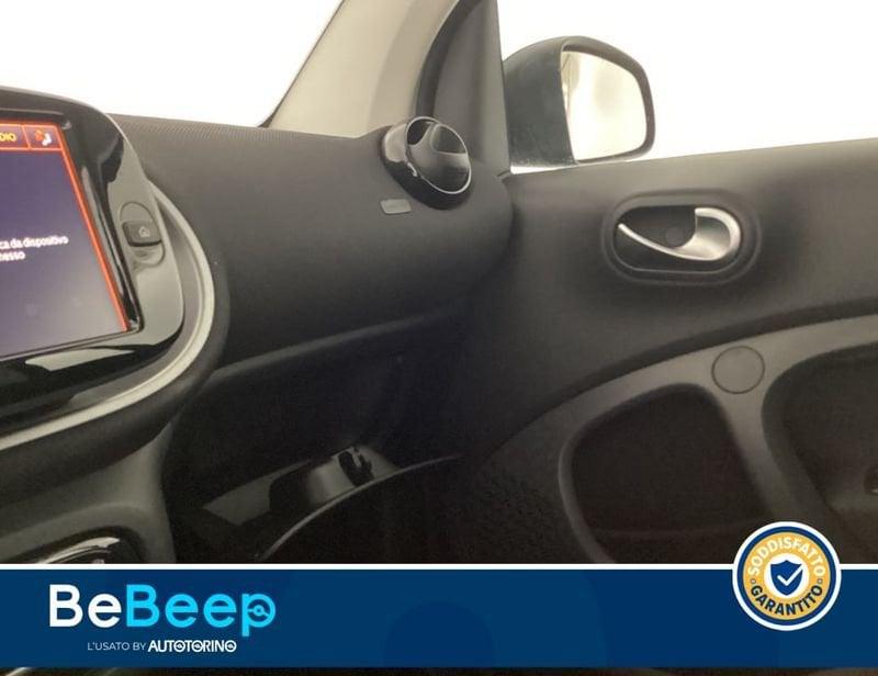 smart fortwo EQ PASSION 4,6KW