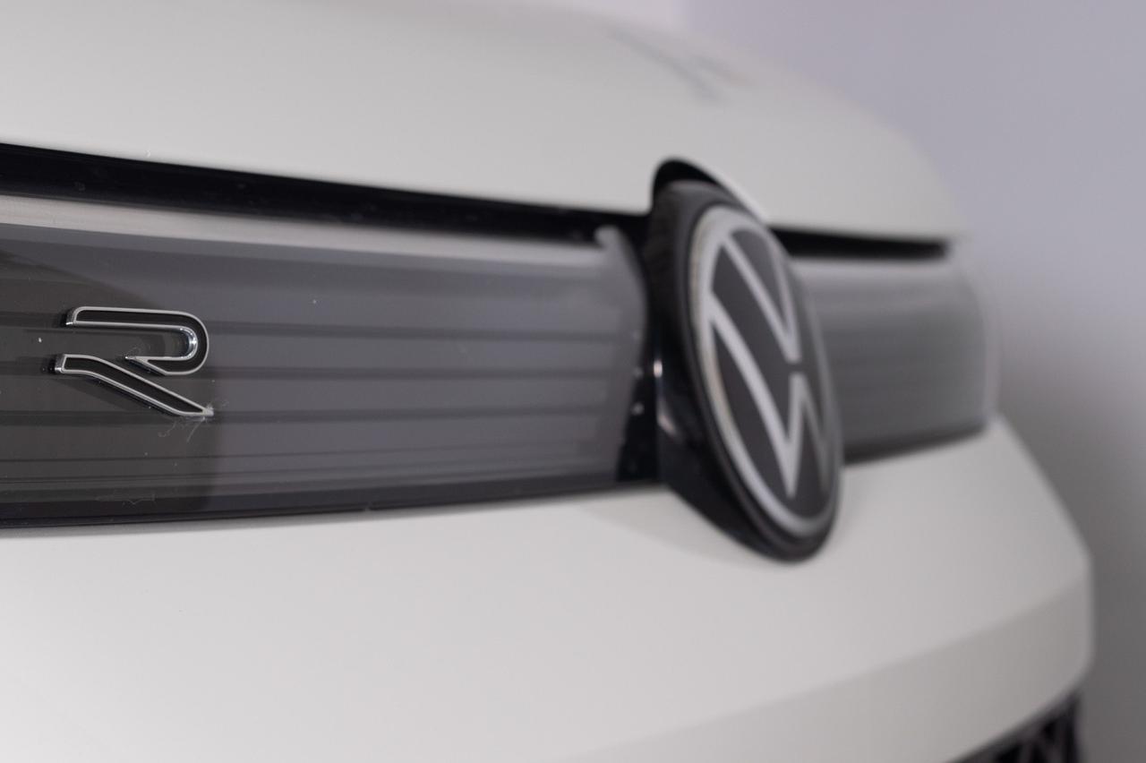 Volkswagen Tiguan 2.0 Tdi 4 Motion R-line 193 Cv Gancio Traino