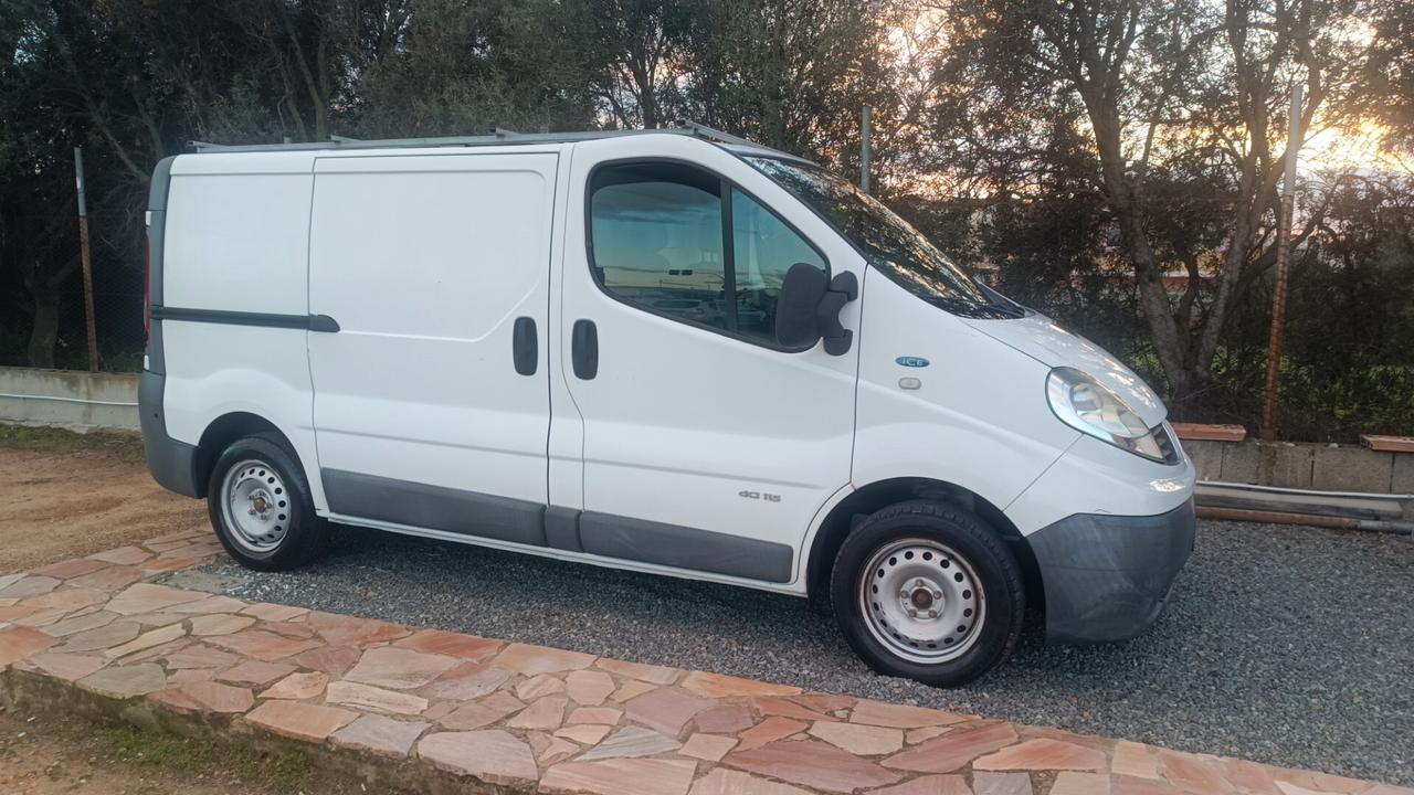 Renault trafic