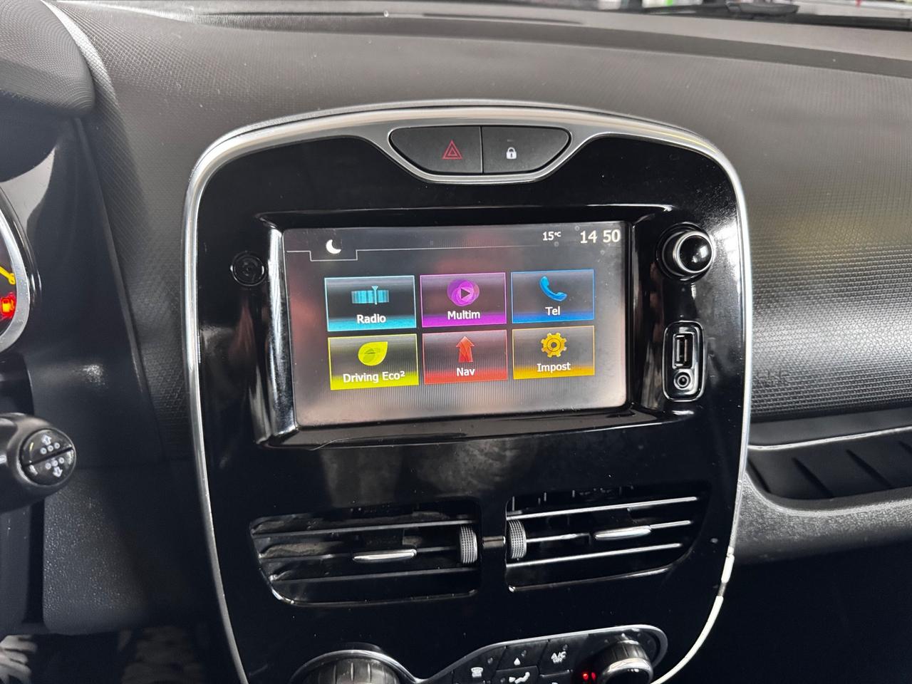 Renault Clio TCe 12V 90 CV neopatentati