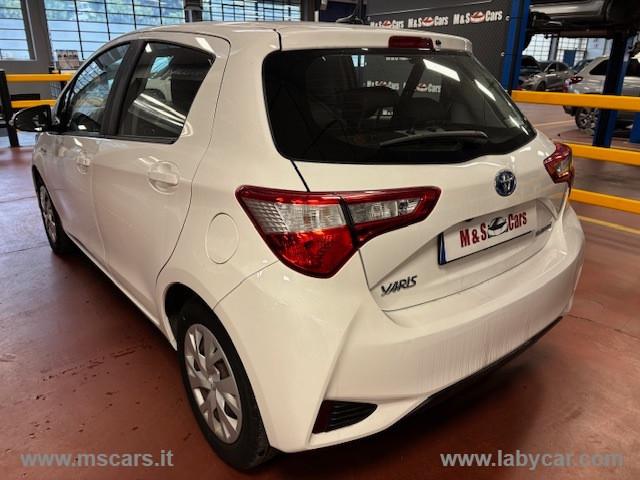 TOYOTA Yaris 1.5 Hybrid 5p. Business