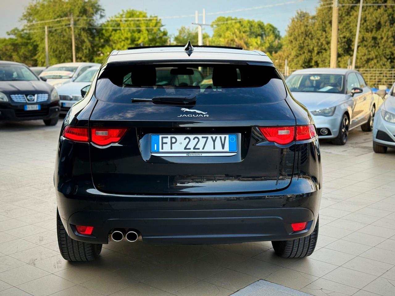 Jaguar F-Pace 2.0 D 180 CV AWD aut. Portfolio 12 mesi di garanzia