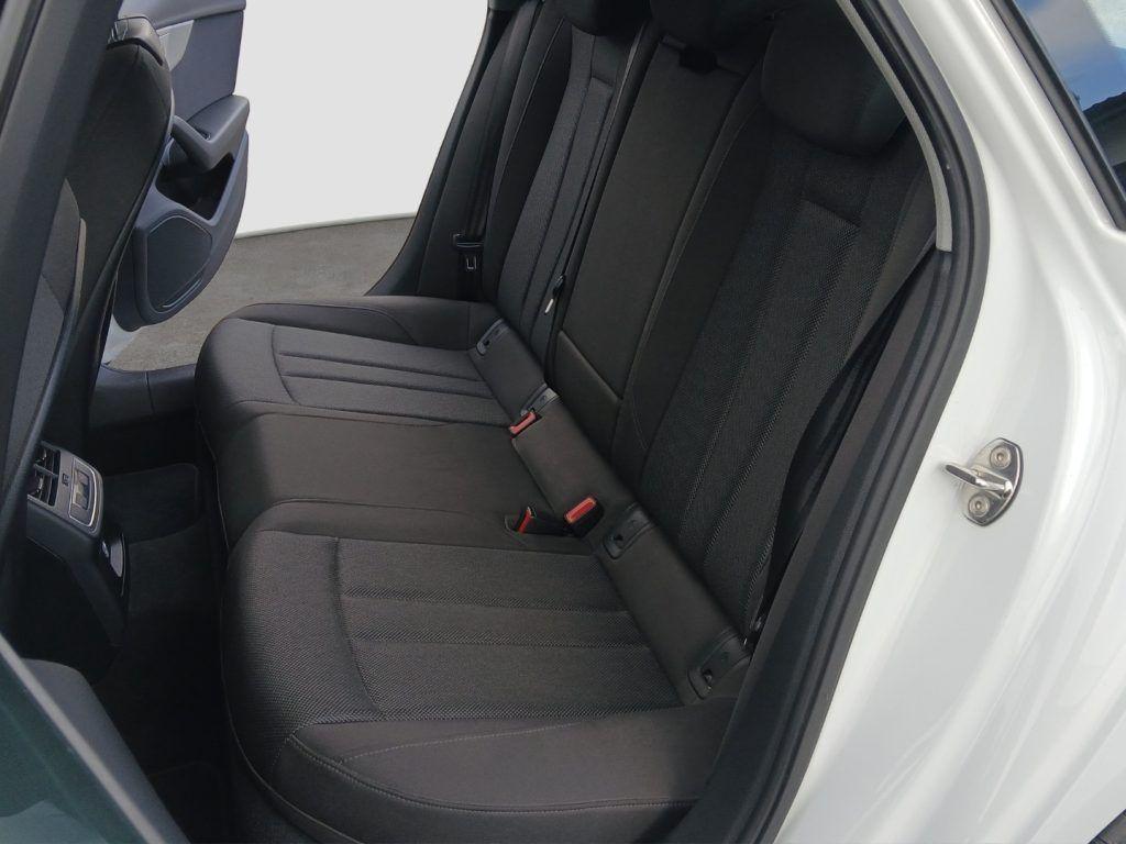 Audi A4 Avant 35 TFSI S tronic Business Advanced Plus