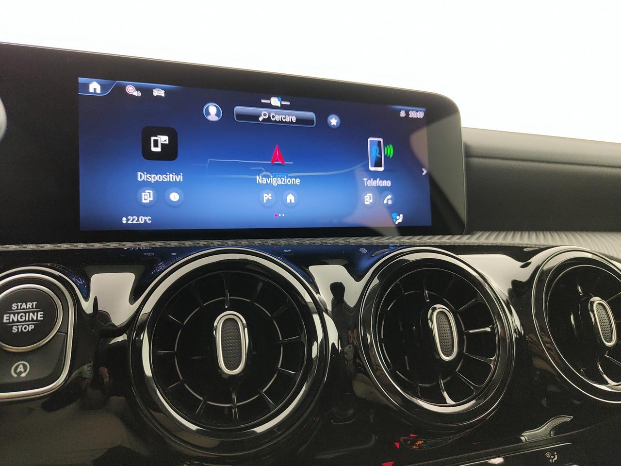 Mercedes-Benz A 180 d Advanced auto