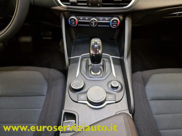 ALFA ROMEO Giulia 2.2 Turbodiesel 150 CV AT8 Business