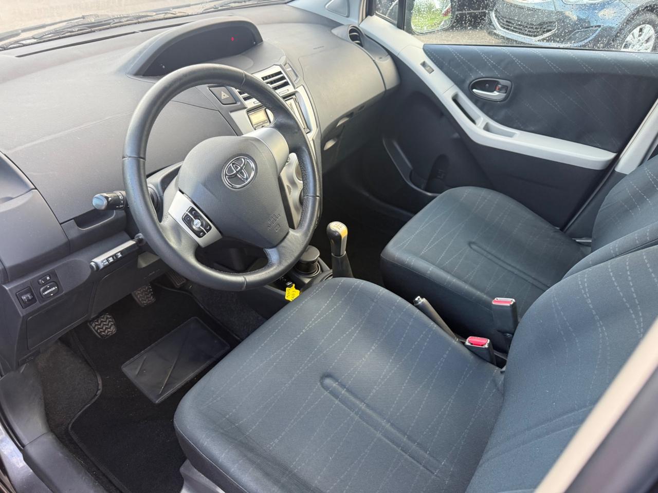 Toyota Yaris 1.4 D-4D 5 porte Navi