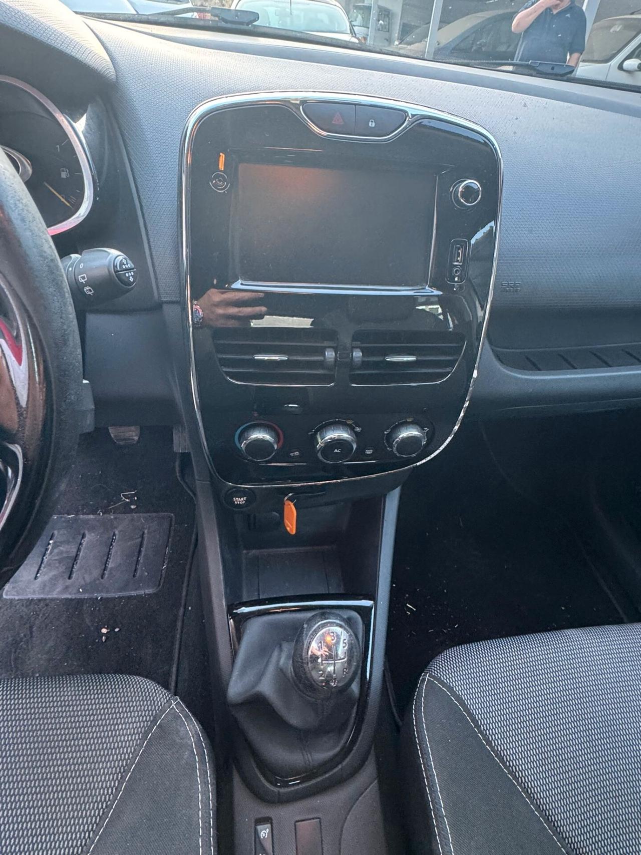 Renault Clio 1.5 dCi 8V 75CV 5 porte Live
