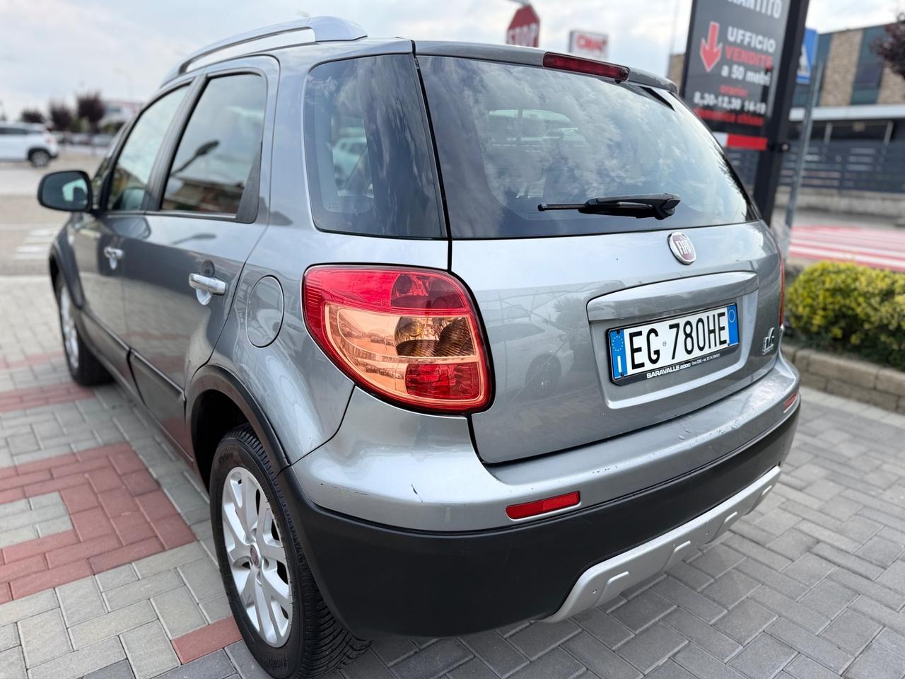 Fiat Sedici 2.0 MJT 16V DPF 4x4 Emotion