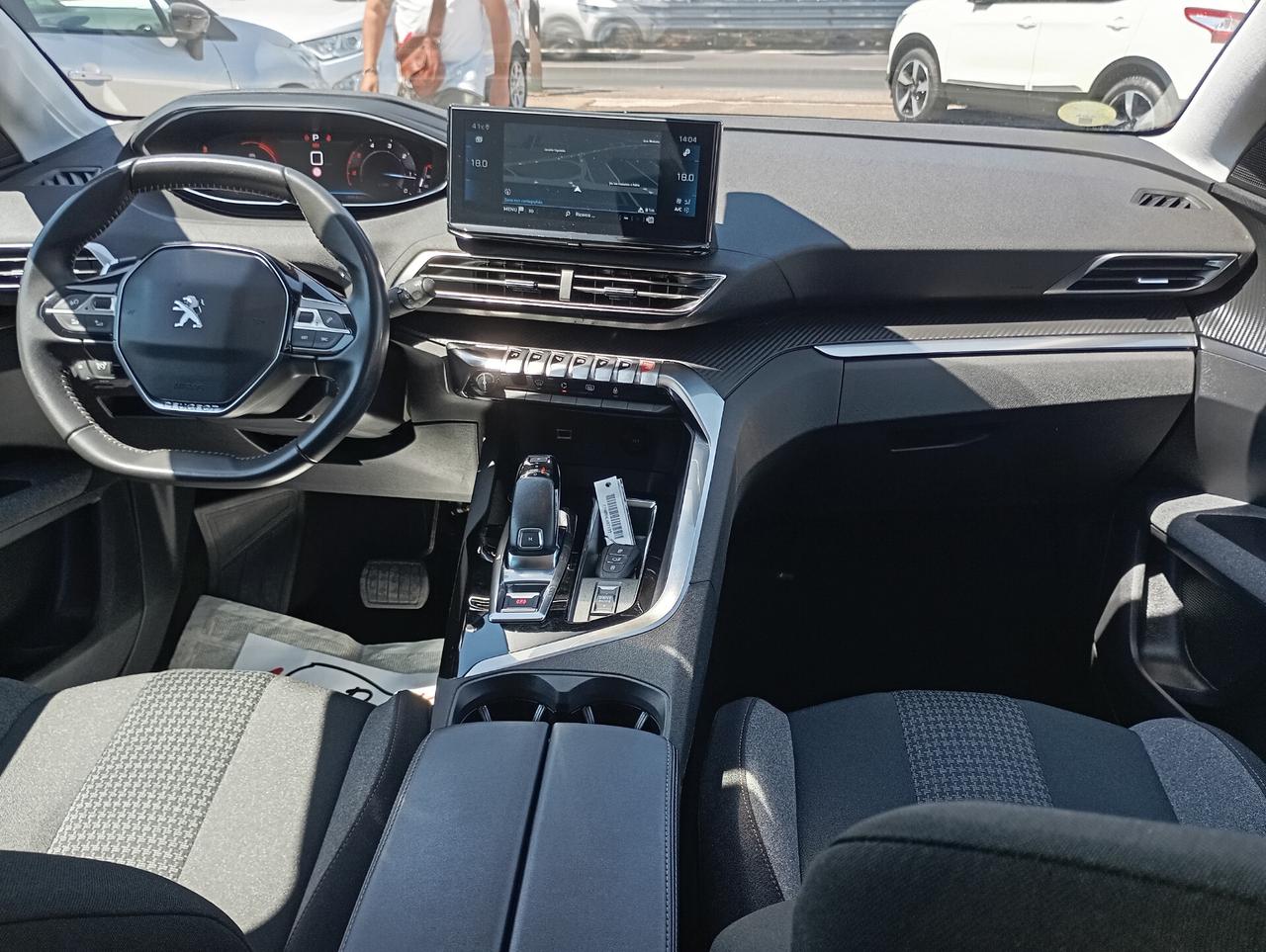 Peugeot 3008 1.5 BlueHDi 130CV Active Pack Aut.