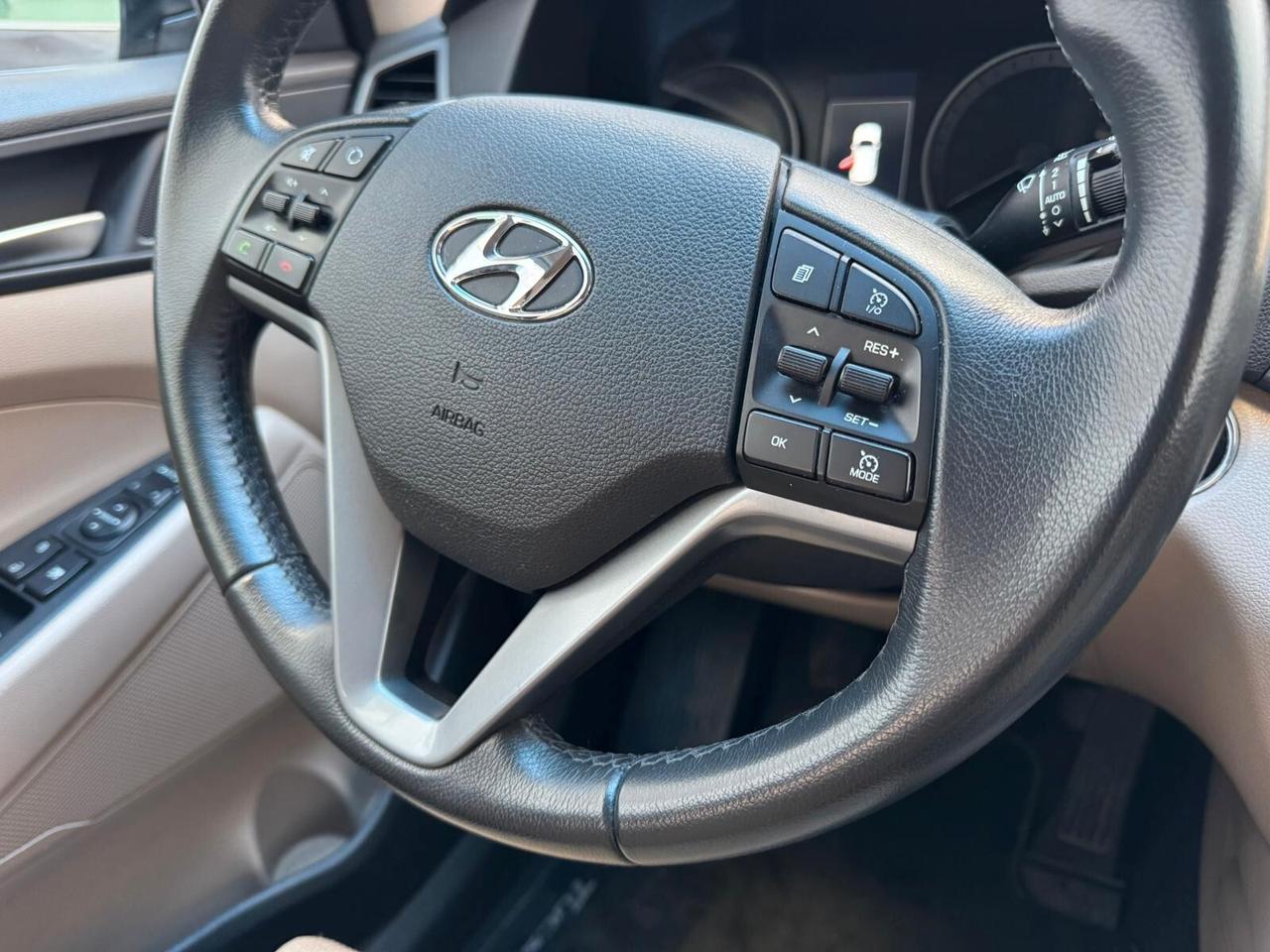 Hyundai Tucson 1.7 CRDi Sound Edition