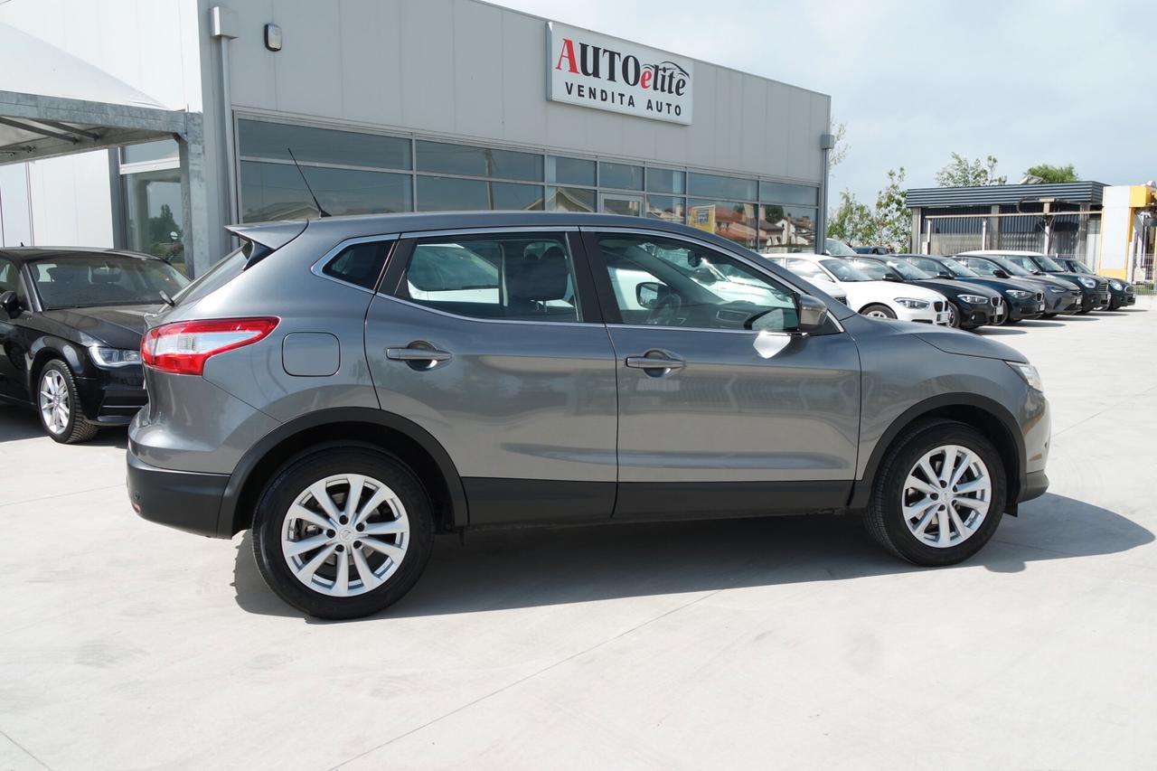 Nissan Qashqai 1.2 DIG-T Acenta