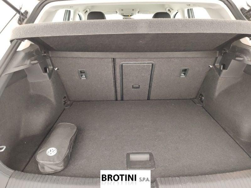 Volkswagen T-Roc 2.0 TDI SCR Advanced BMT DSG 4MOTION