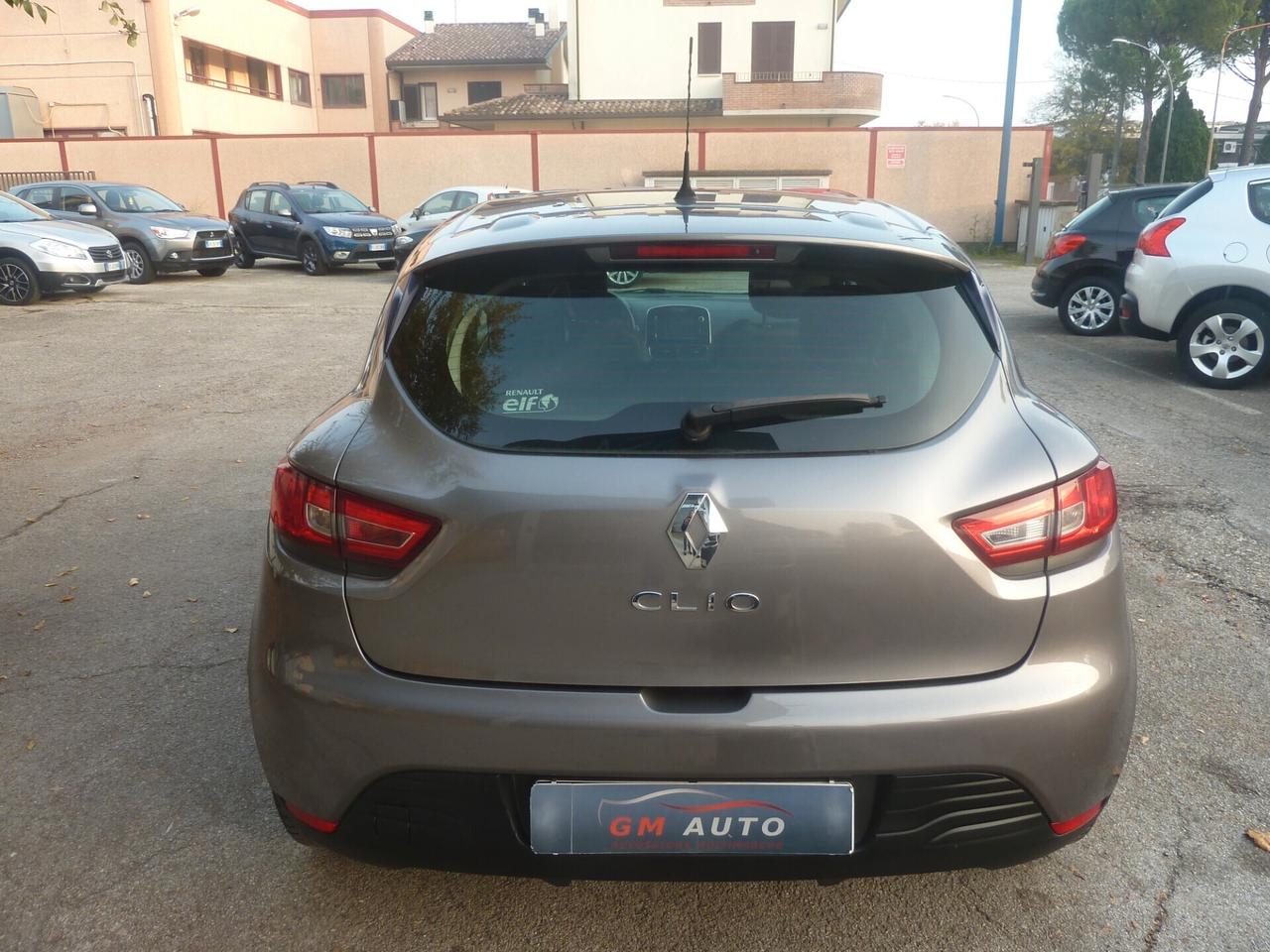 Renault Clio 1.2 75 CV 5 porte Ok Neopatentati