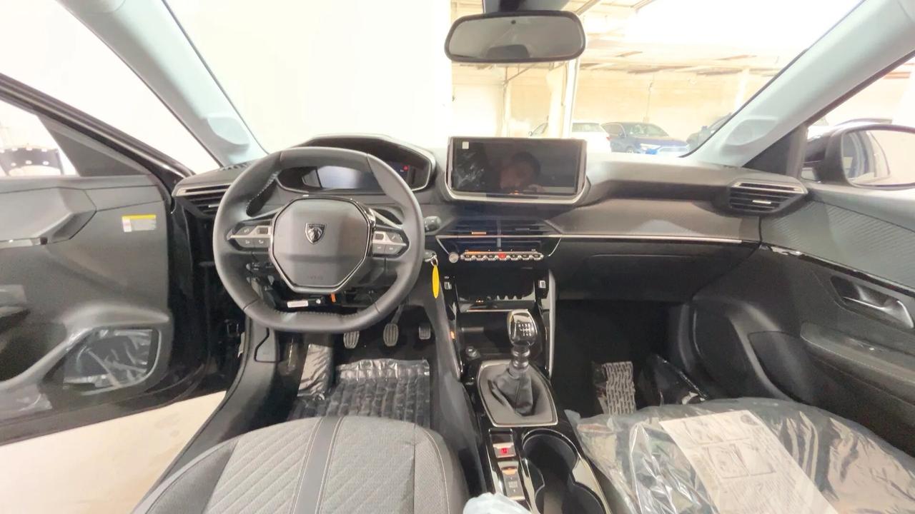 PEUGEOT 208 1.2 CC 100 CV 5 PORTE ALLURE KM0