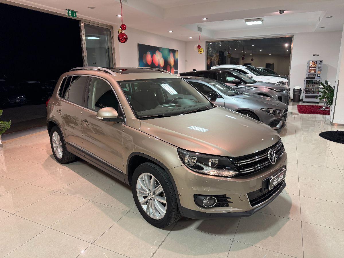 VOLKSWAGEN Tiguan 2.0 TDI 110 CV Sport & Style Tetto