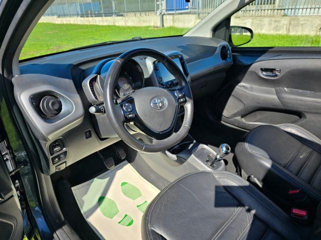 TOYOTA Aygo Connect 1.0 VVT-i 72 CV 5 porte x-wave MMT