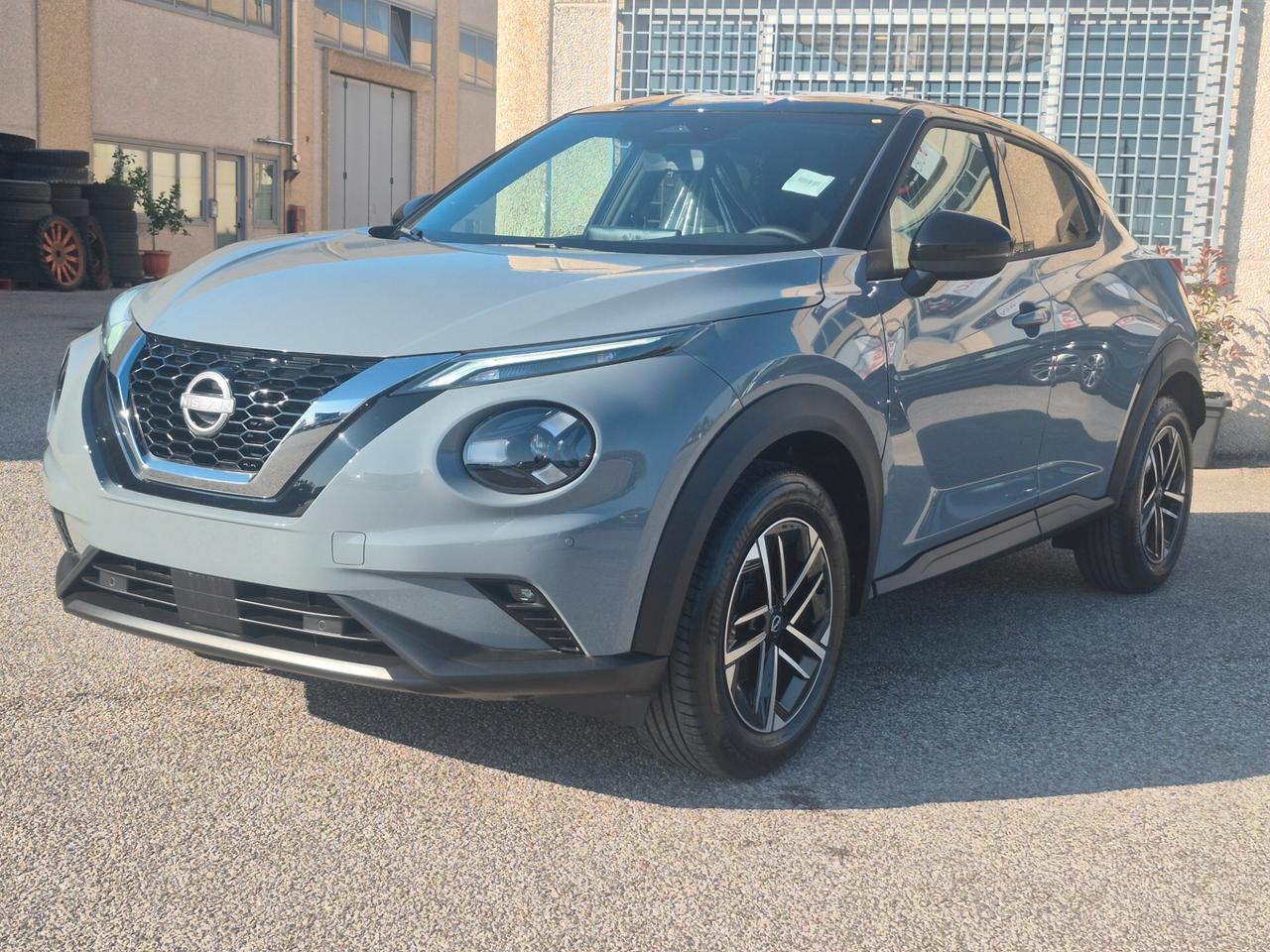 Nissan Juke 1.0 DIG-T 114 CV N-Connecta