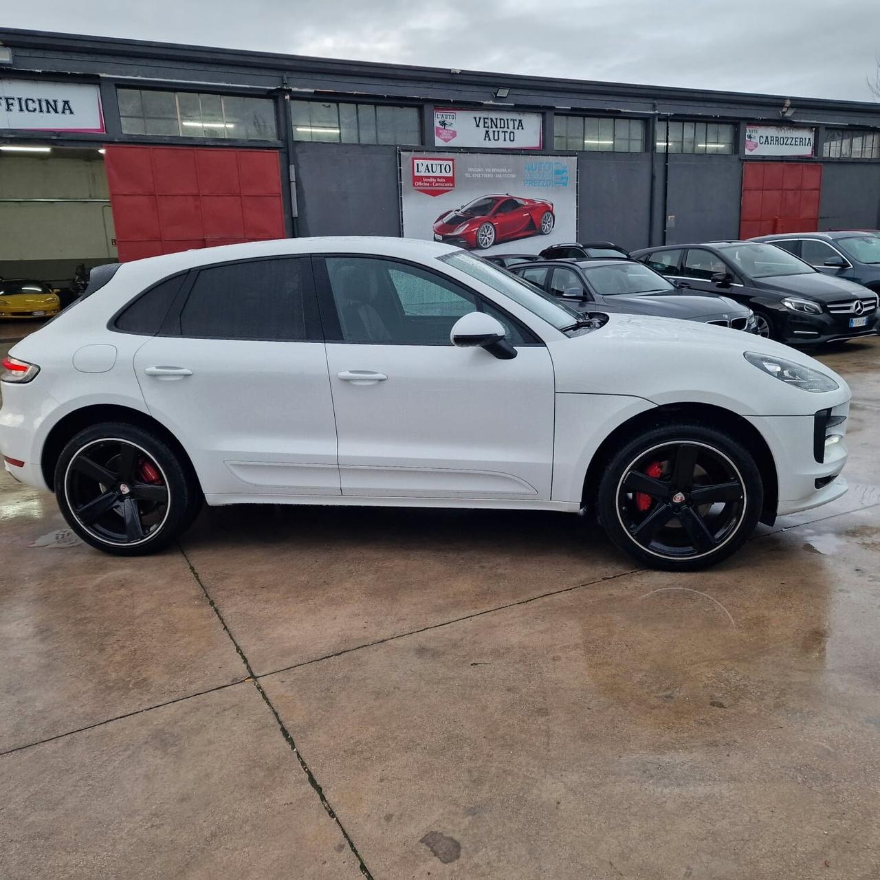 Porsche Macan I 2014 2.0 252cv pdk DA VETRIUNA