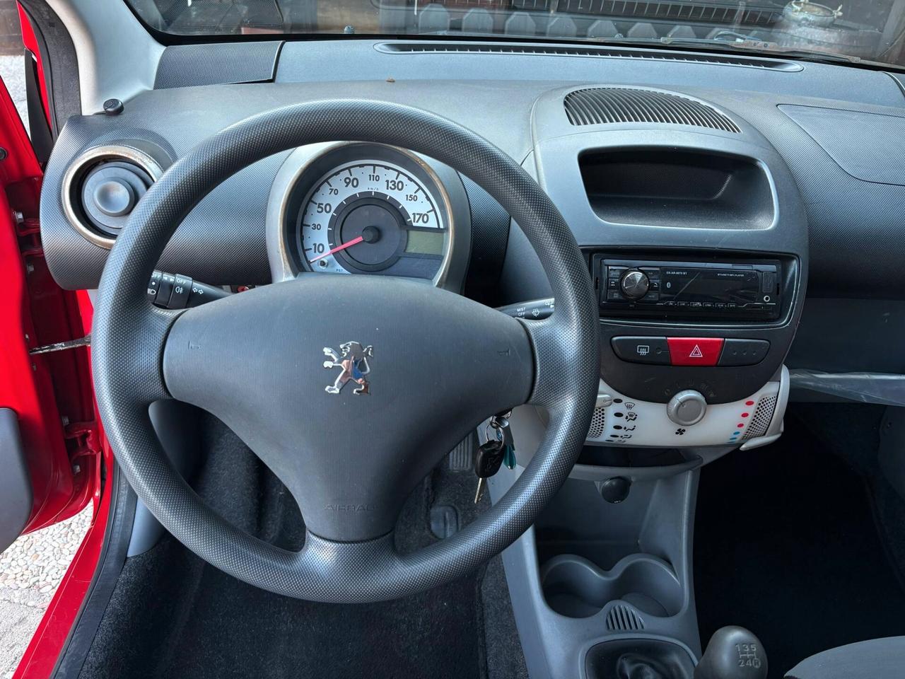 Peugeot 107 1.0 68CV 3p. Sweet Years