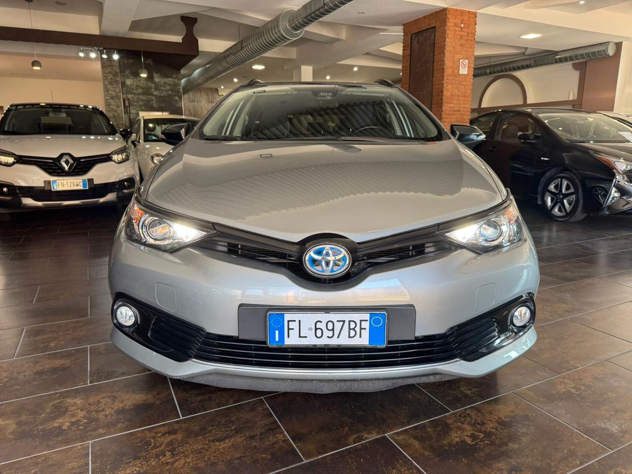 Toyota Auris Touring Sports 1.8 Hybrid Style