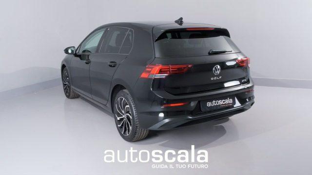 VOLKSWAGEN Golf 1.0 eTSI EVO DSG Life