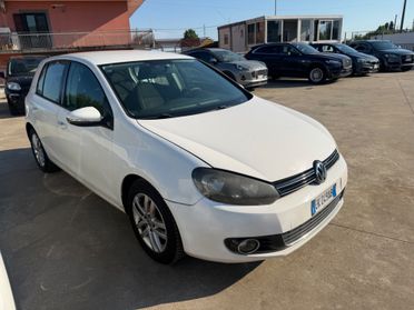 Volkswagen Golf 1.6 TDI DPF 5p. Highline