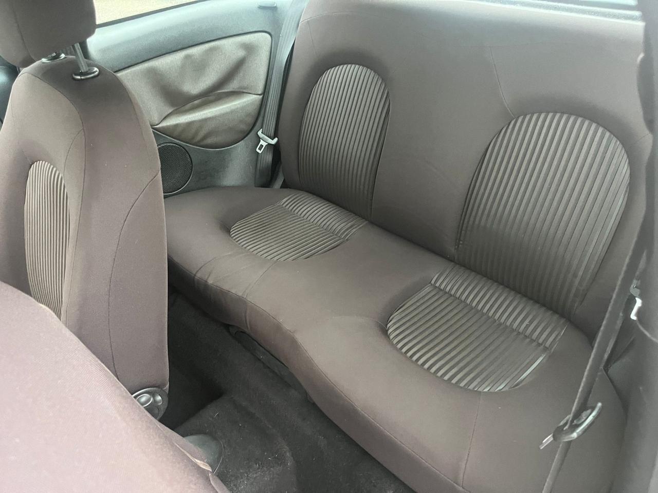 Lancia Ypsilon 1.4 Oro Ecochic GPLUnipro 2010