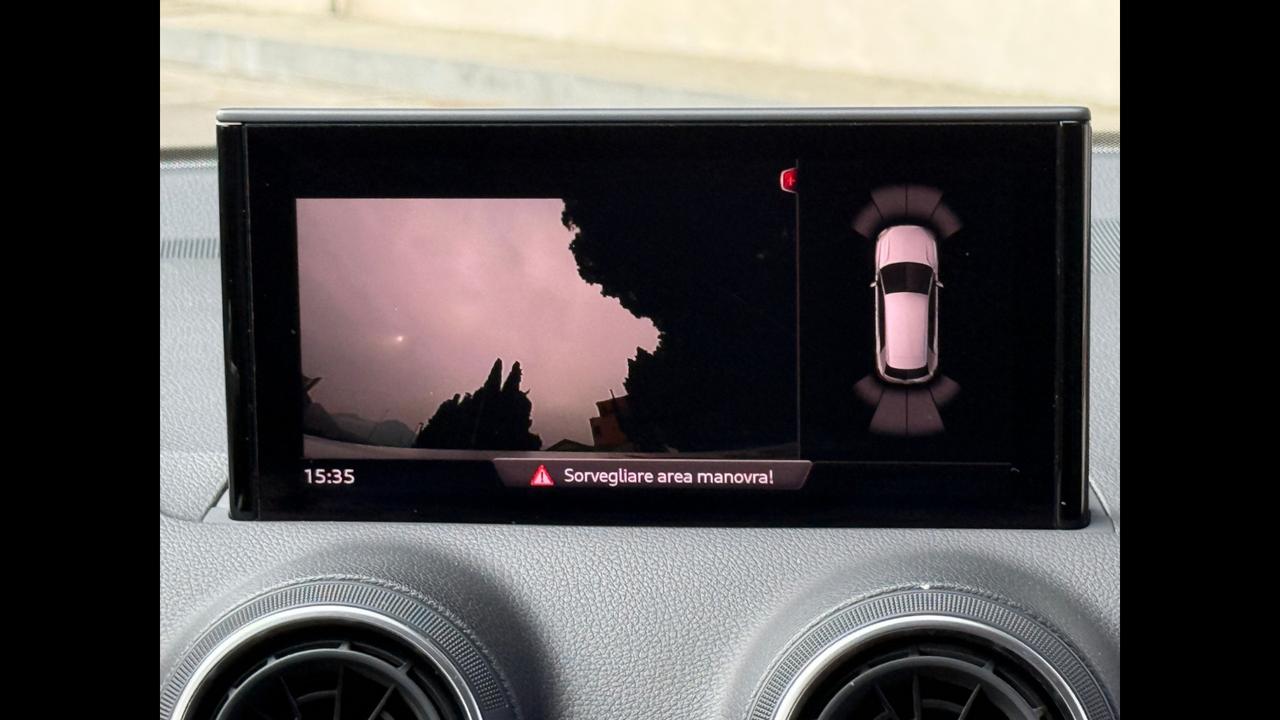 AUDI Q2 I 2021 - Q2 30 1.0 tfsi Admired