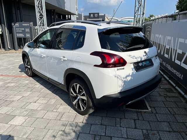 Peugeot 2008 BlueHDi 100 Allure