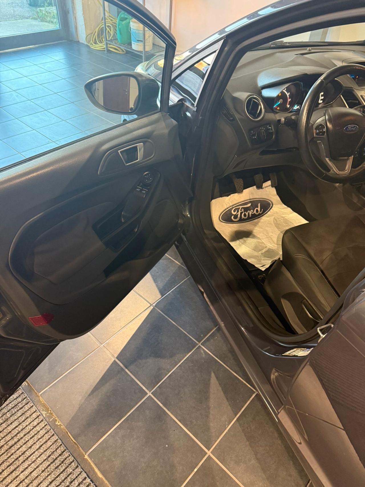 Ford Fiesta GPL - NEOPATENTATI