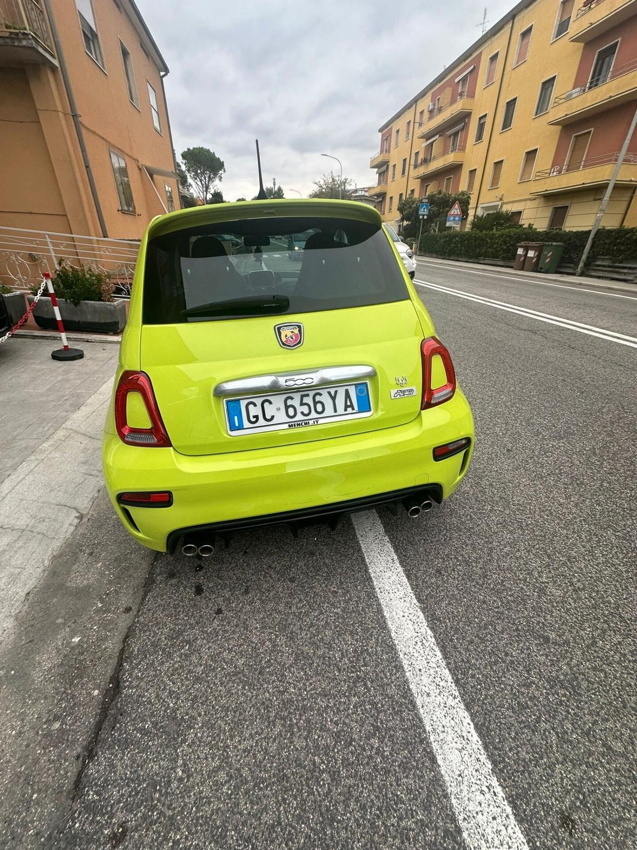 Fiat 500 Abarth TURBO T-JET PISTA