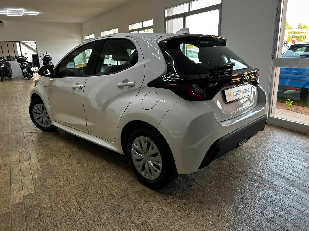 Toyota Yaris 1.5h Active