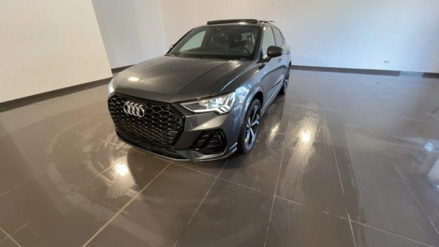 AUDI Q3 SPB 35 TDI S tronic Identity Black