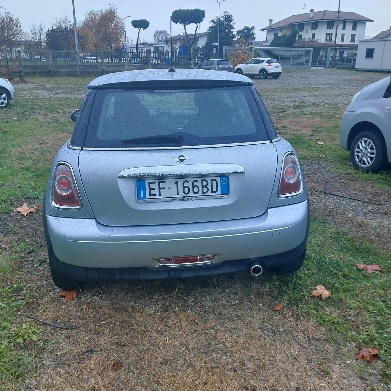 Mini 1.6 16V One (72kW)