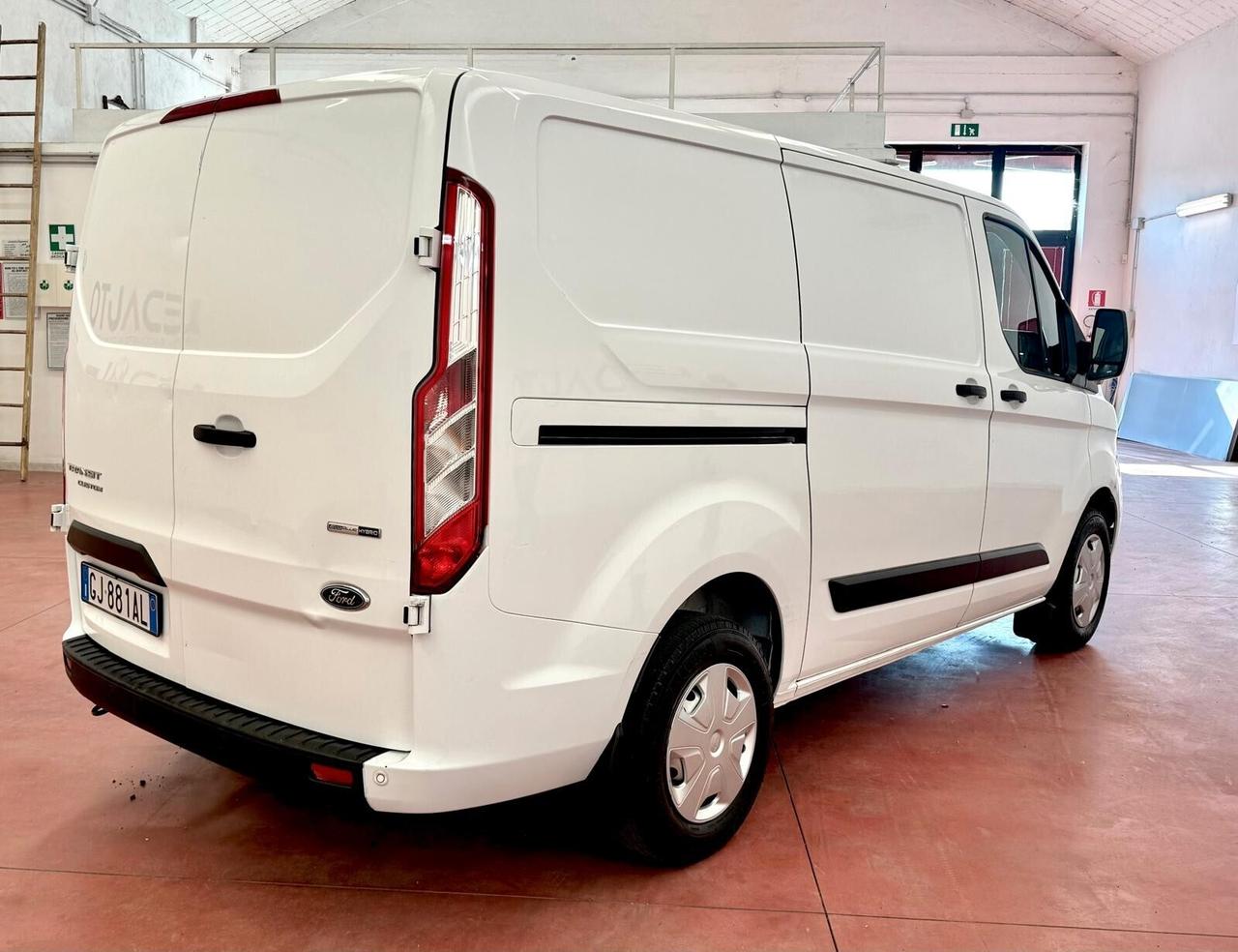 Ford TRANSIT CUSTOM 130CV MHEV L1H1 +IVA